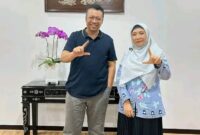 Siti Rohmi Jalilah dan Zulkieflimasyah